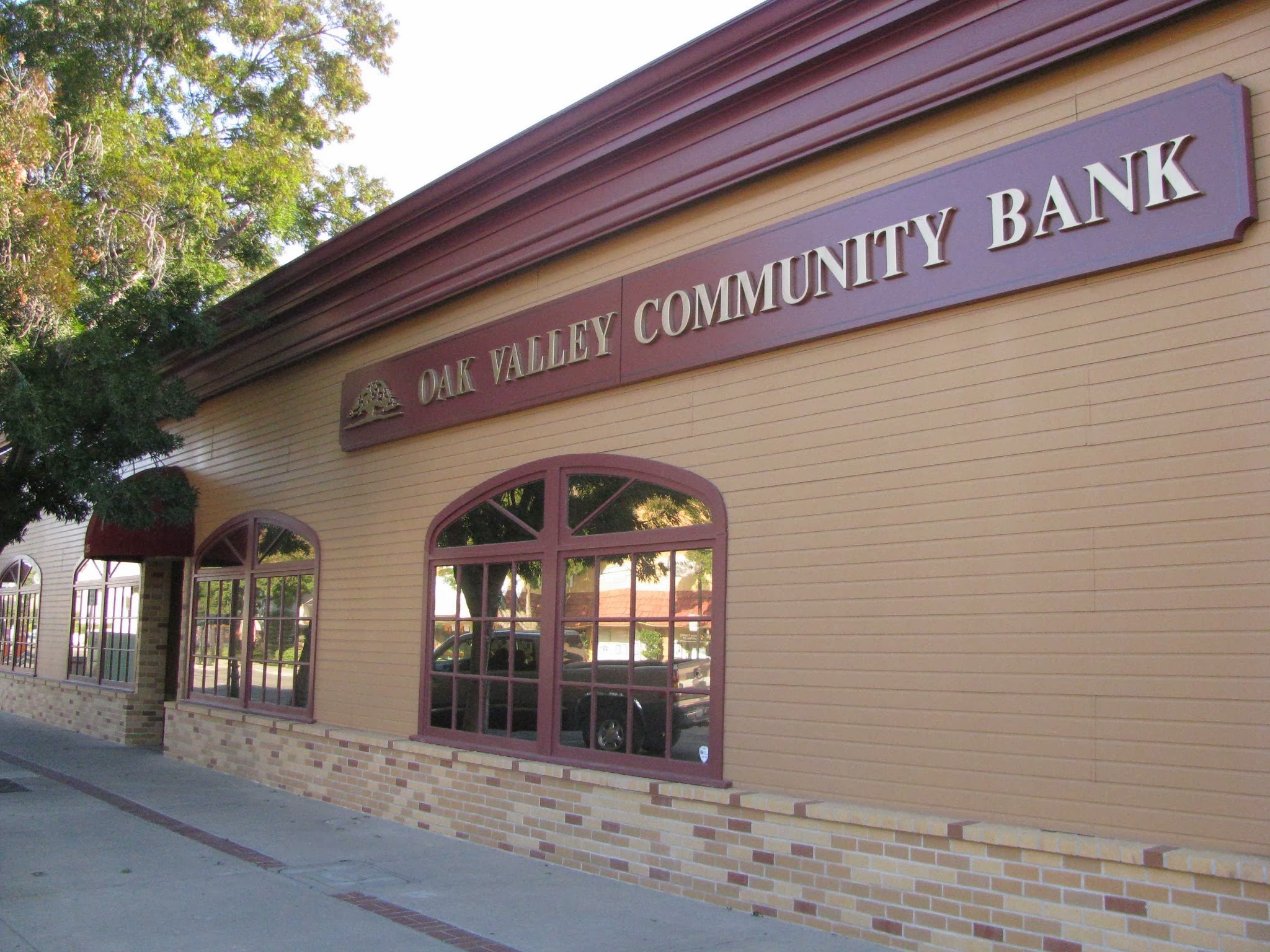 Oak Valley Community Bank 01