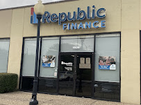 Republic Finance 02