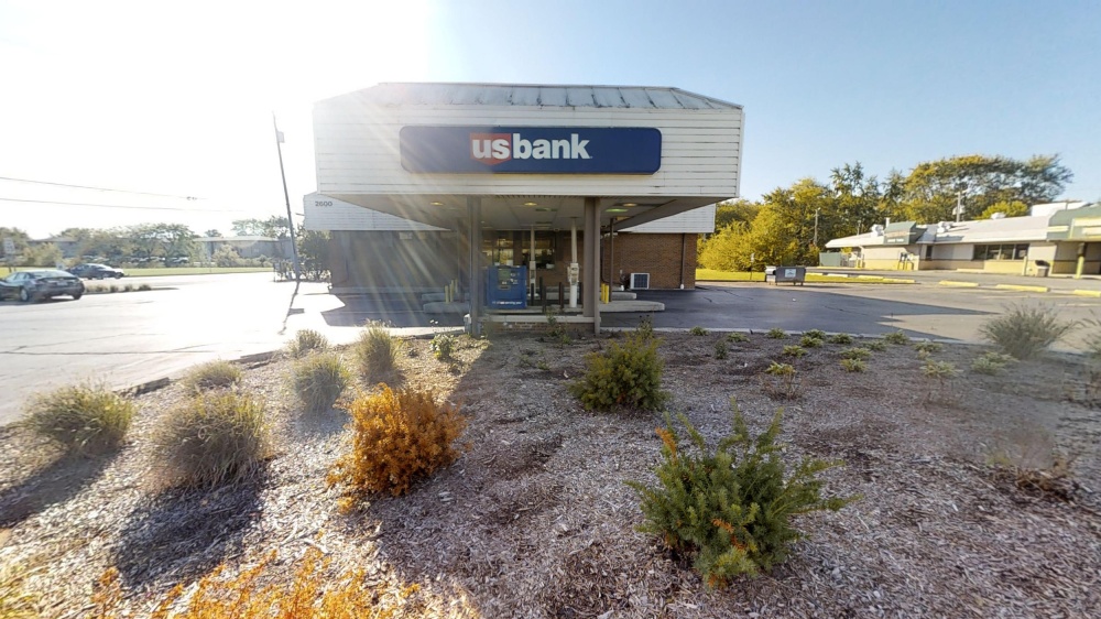 U.S. Bank Branch 01
