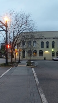 Bank of America (with Drive-thru ATM) 03