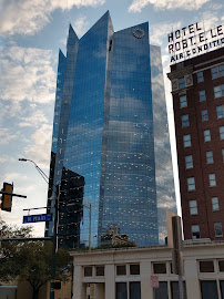 Frost Bank 02