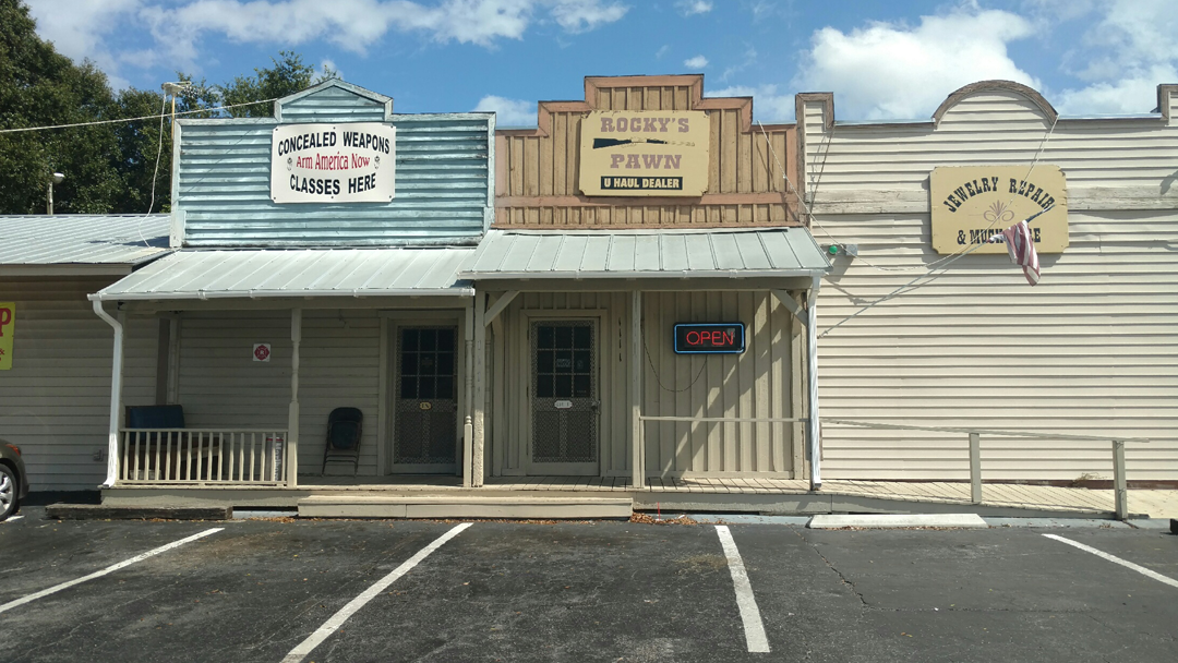 Rocky's Pawn Shop 01
