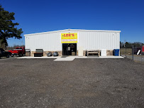 Lee's Trading Post & Pawn 02