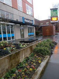 HomeStreet Bank 02
