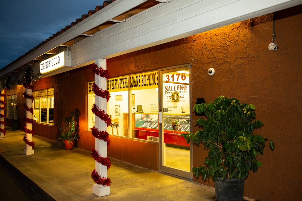 Salerno Pawn & Jewelry 01