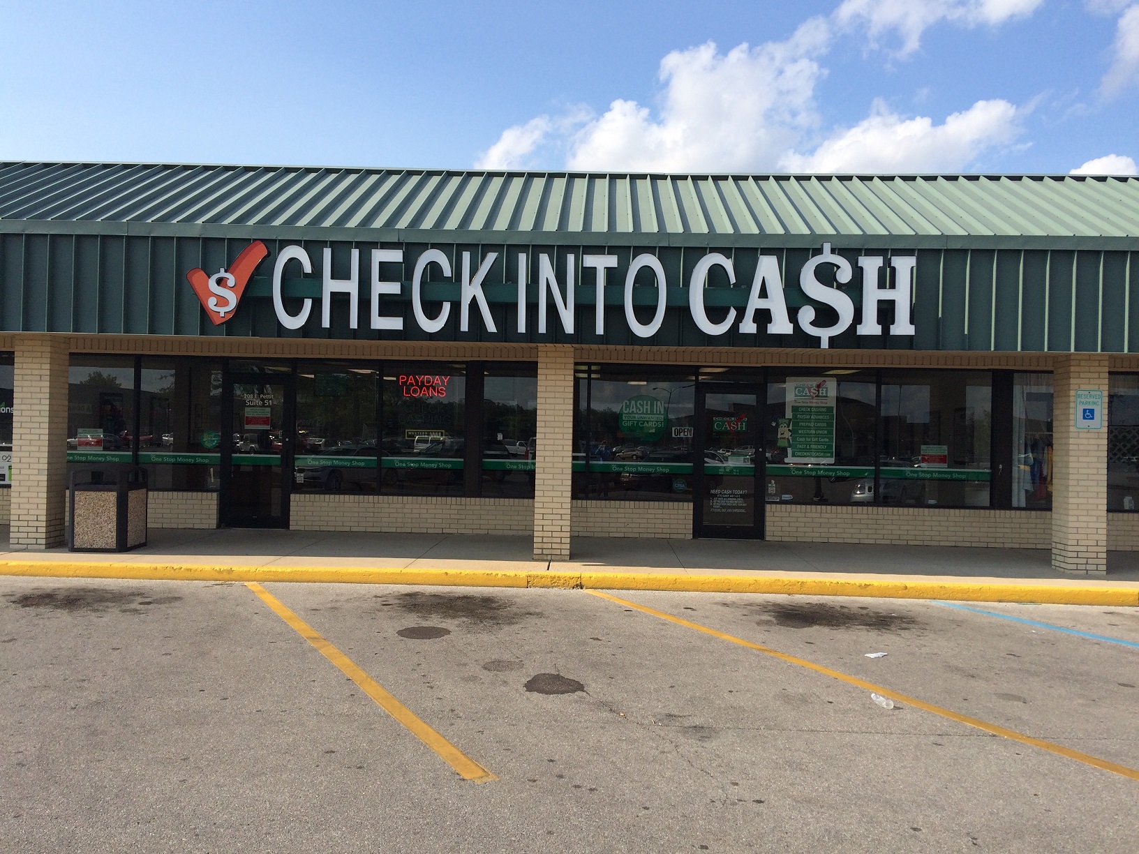 Check Into Cash 01