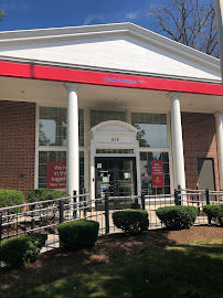 Bank of America (with Drive-thru ATM) 02