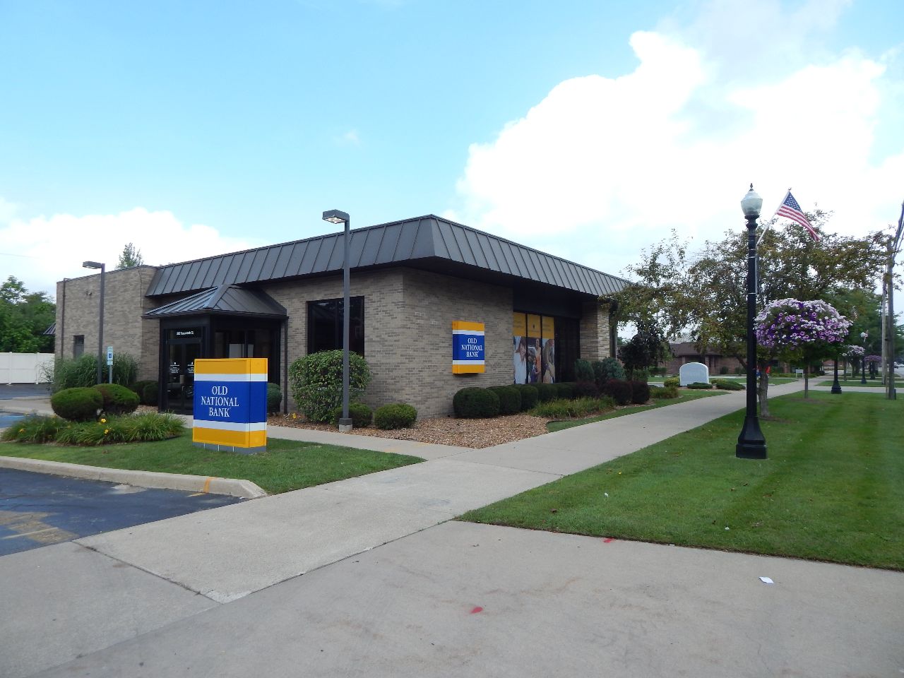 Old National Bank 01