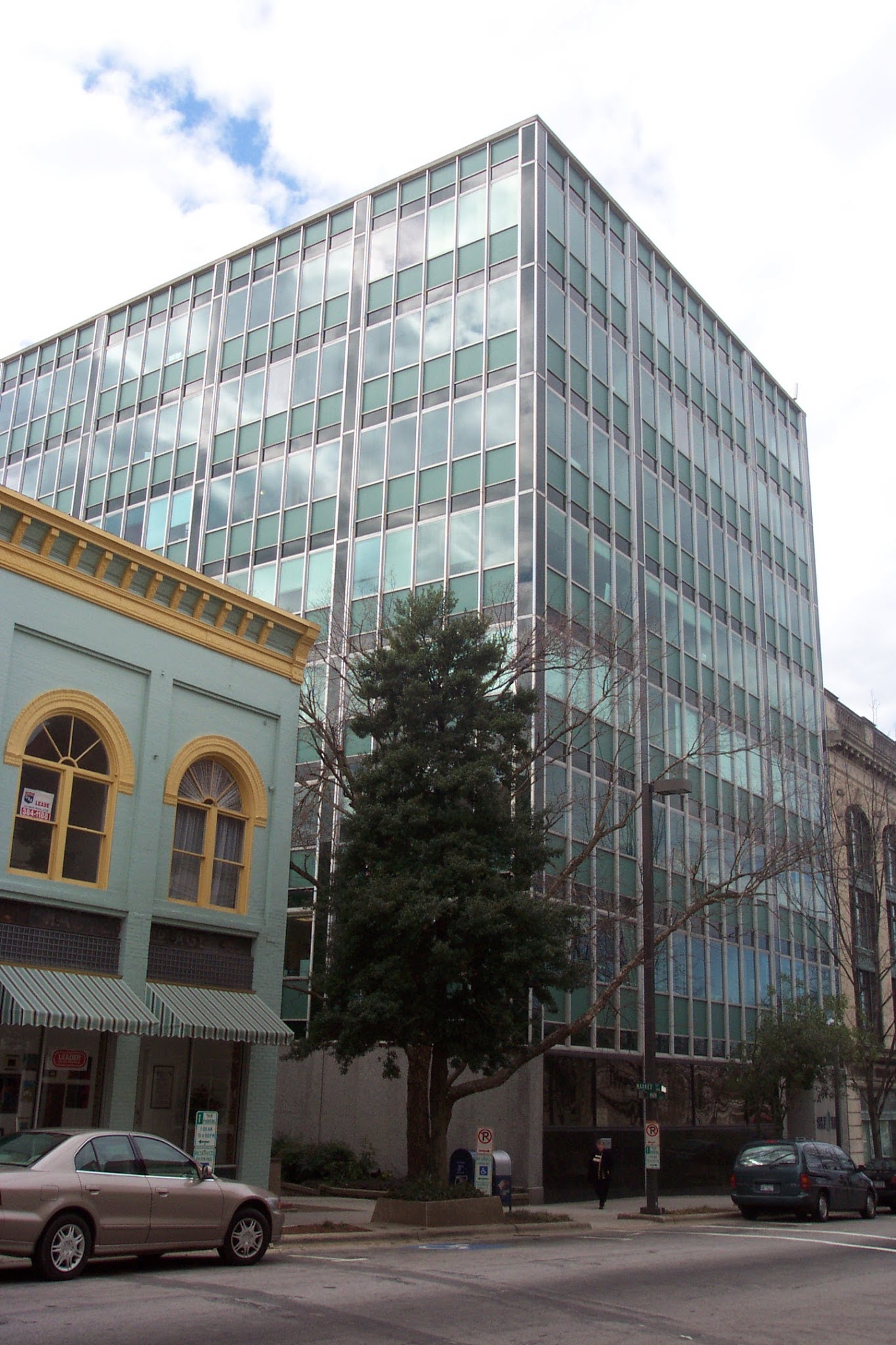 Self-Help Lending Office 01