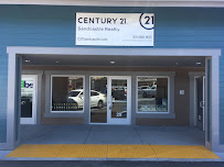 Century 21 Sandcastle Realty 02