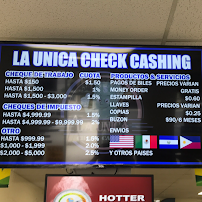 La Unica Check Cashing 04