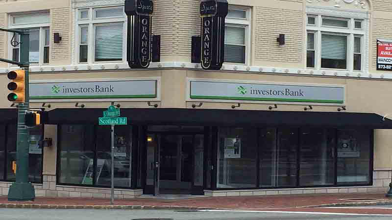Investors Bank 01