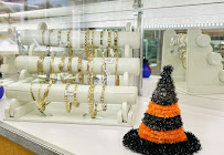 Monte de Piedad® Pawn Shop 03