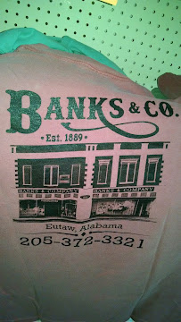 Banks & Co 04