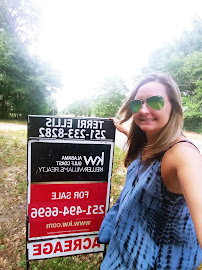 Terri Ellis-Roberts Brothers Realty 04