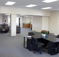RE/MAX Town & Country 02