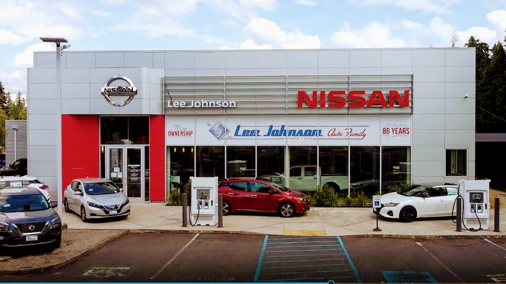 Lee Johnson Nissan of Kirkland 01