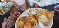Hank & Lilly's Creekside 02