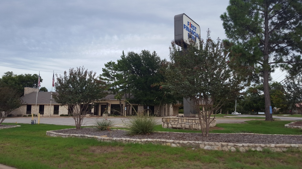First Financial Bank 01