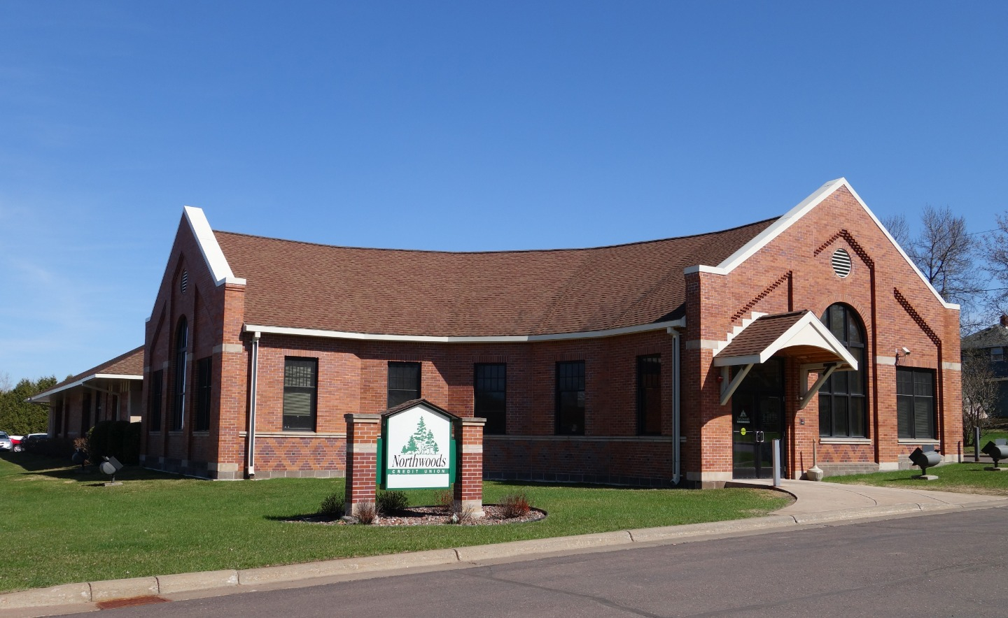 Northwoods Credit Union - Cloquet Main Branch 01