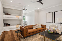 Jen Burns, REALTOR® 02