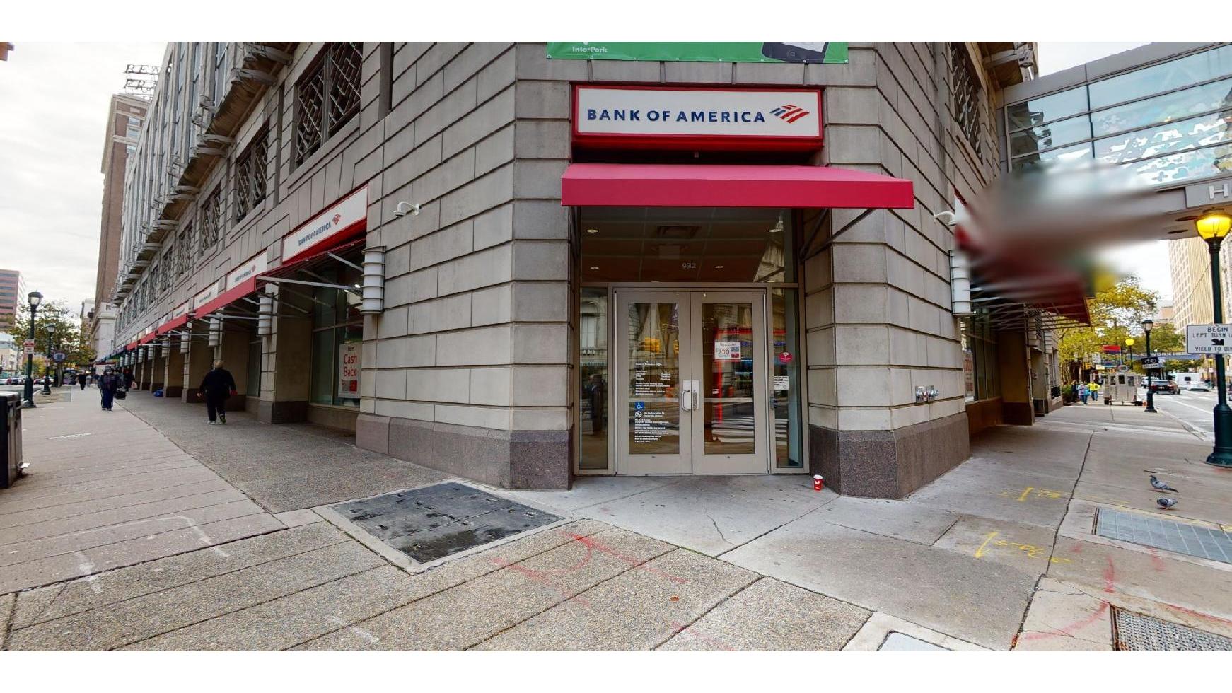 Bank of America Financial Center 01