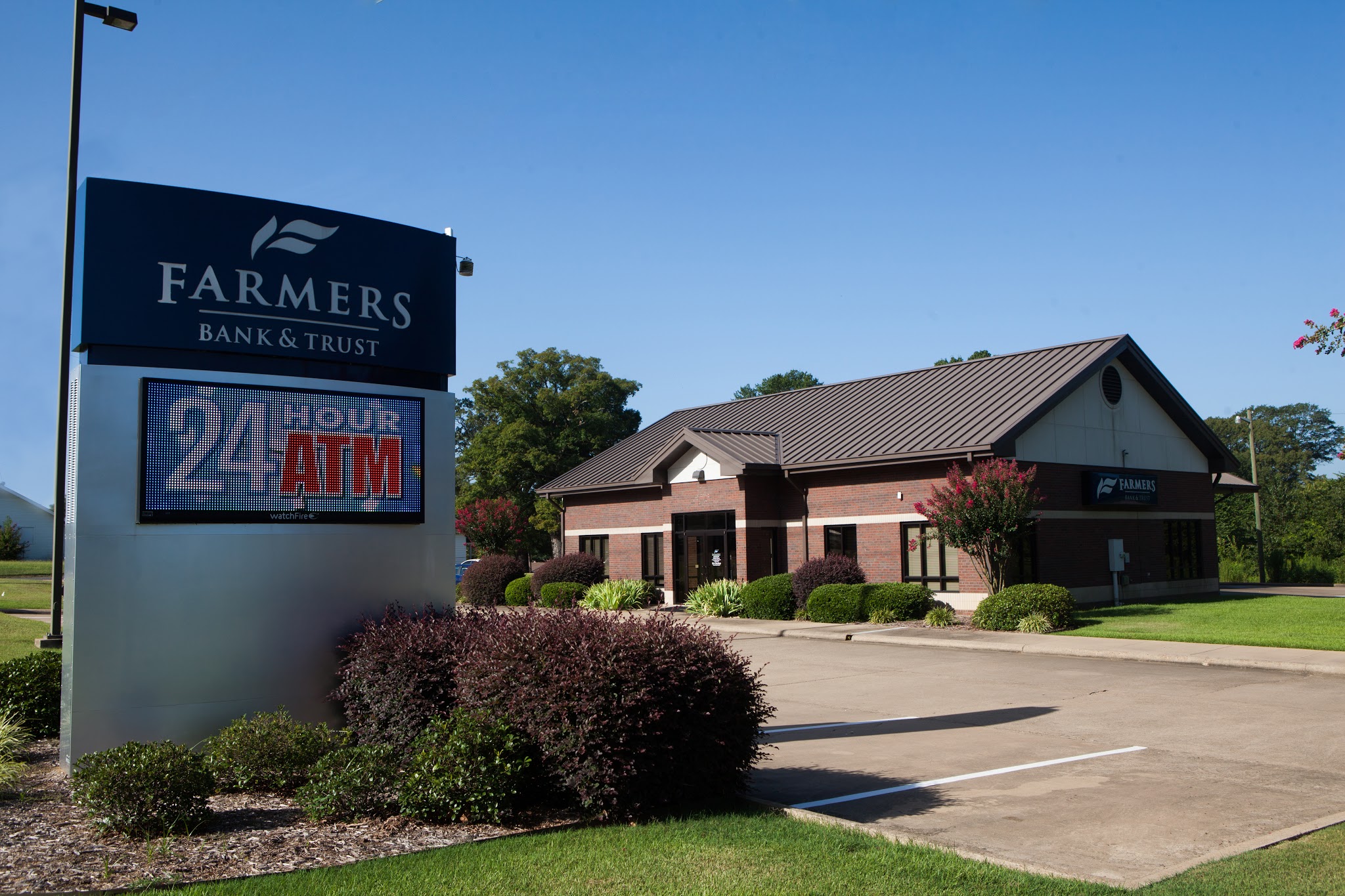 Farmers Bank & Trust 01