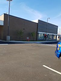 Bank of America (with Drive-thru ATM) 02