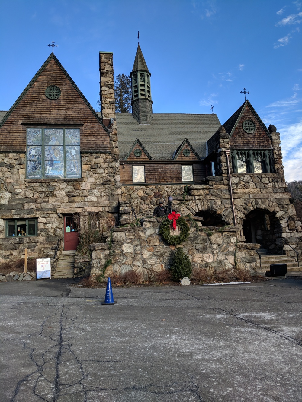 St. Mary's-in-Tuxedo 01