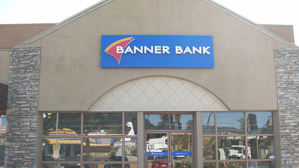 Banner Bank 01