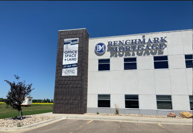 Benchmark Mortgage Minot - Team ND - Sarah Burckhard, Steve Fennewald & Jocelyn Herslip 01