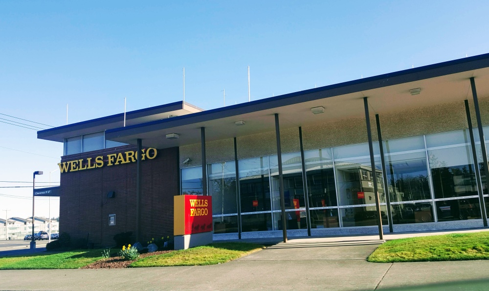 Wells Fargo Bank 01