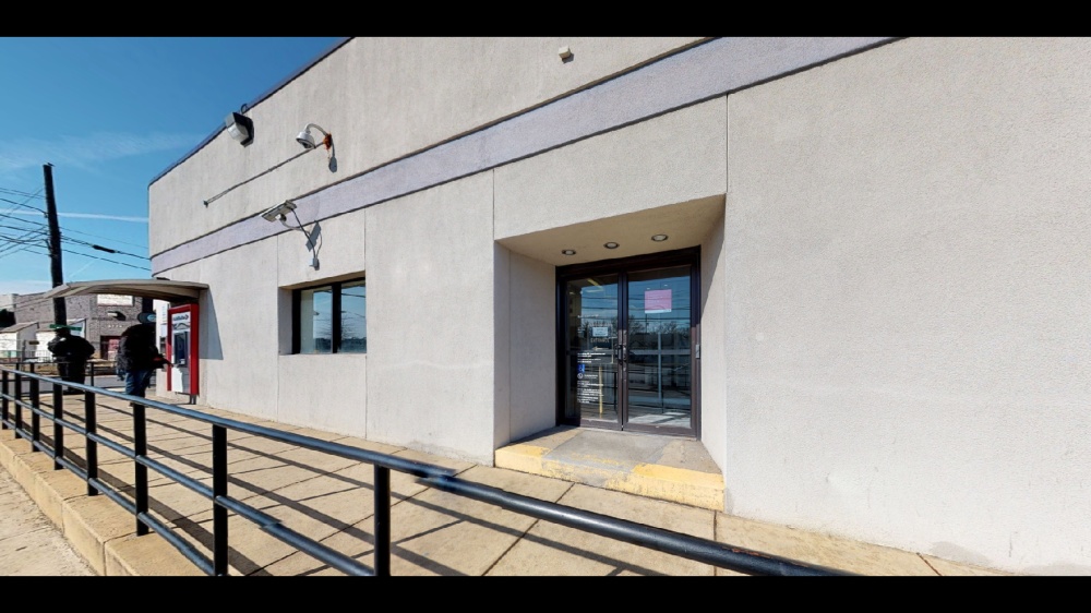 Bank of America (with Drive-thru ATM) 01