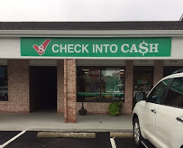 Check Into Cash 03