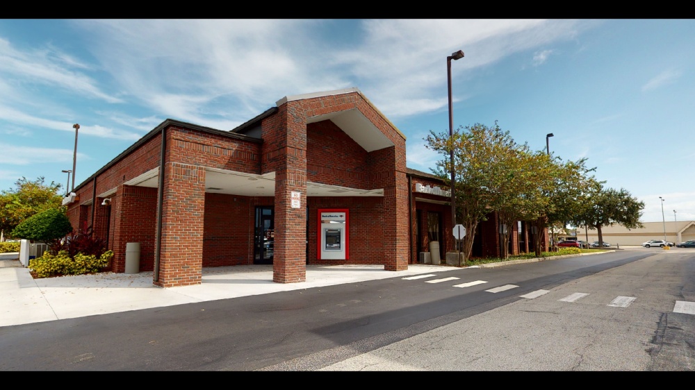 Bank of America (with Drive-thru services) 01