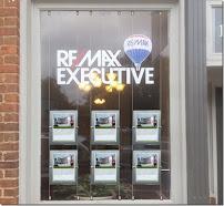 RE/MAX Executive 04