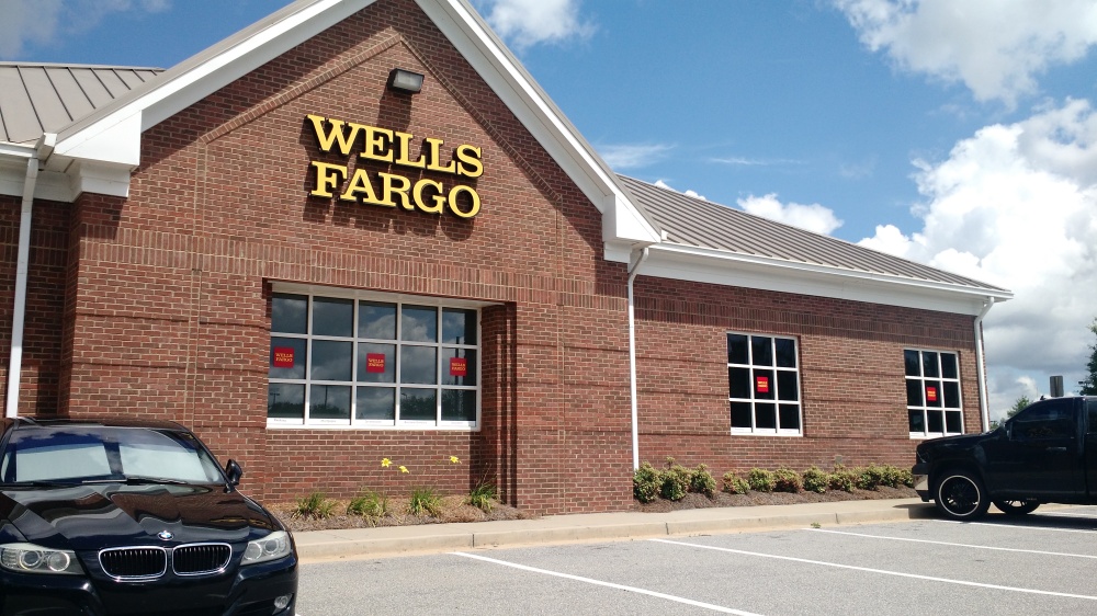 Wells Fargo Bank 01