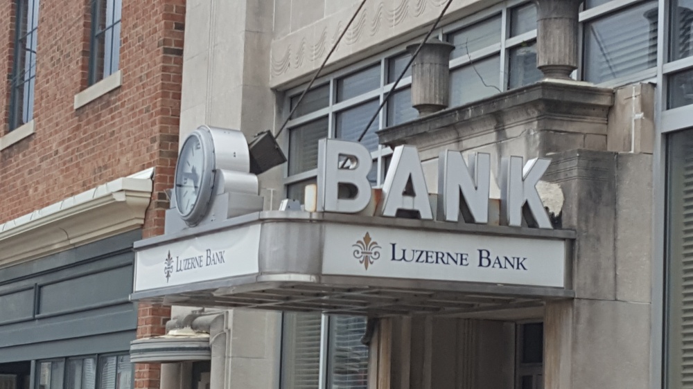 Luzerne Bank 01