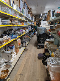 White Elephant 2nd Hand Store 03