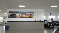 Park Place Motorcars Mercedes-Benz Arlington Service Center 02