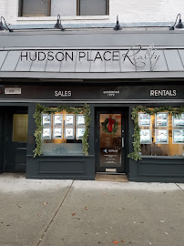 Hudson Place Realty | Hoboken Real Estate Agents 03