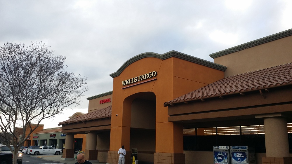 Wells Fargo Bank 01
