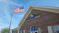Fifth Third Bank & ATM 04