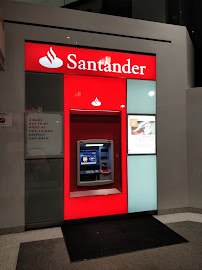 Santander Bank Branch 02