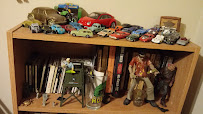 Quik Pawn Shop 03