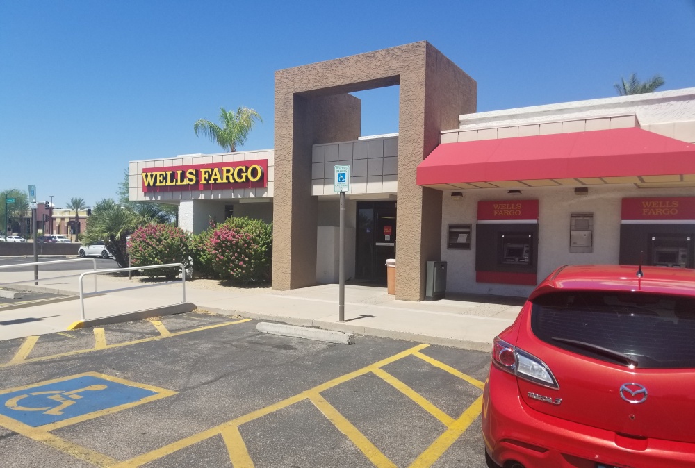 Wells Fargo Bank 01
