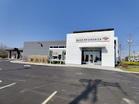 Bank of America (with Drive-thru ATM) 01