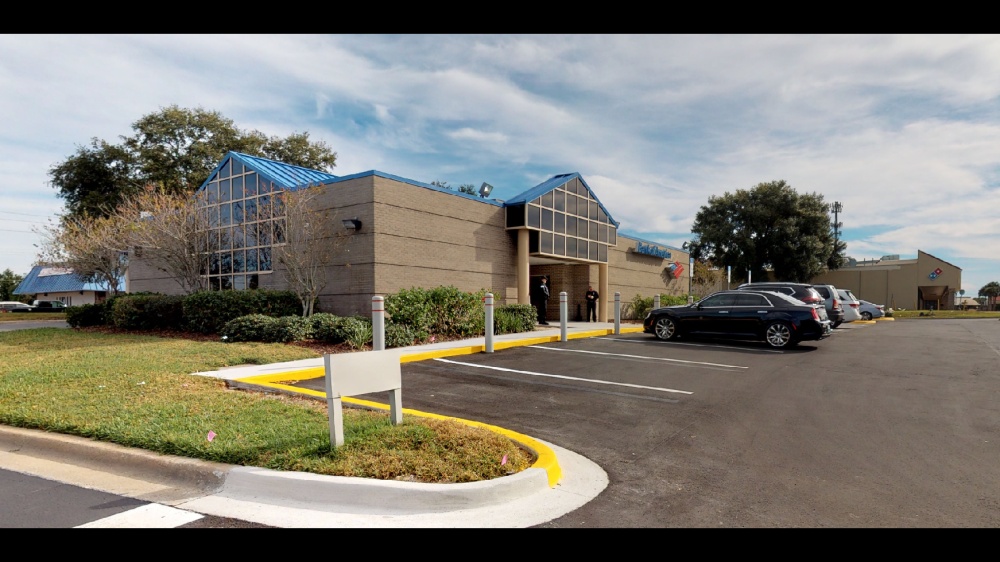 Bank of America (with Drive-thru ATM) 01