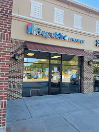 Republic Finance 02
