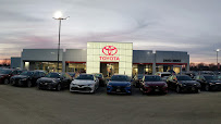 Toyota of Bourbonnais 01